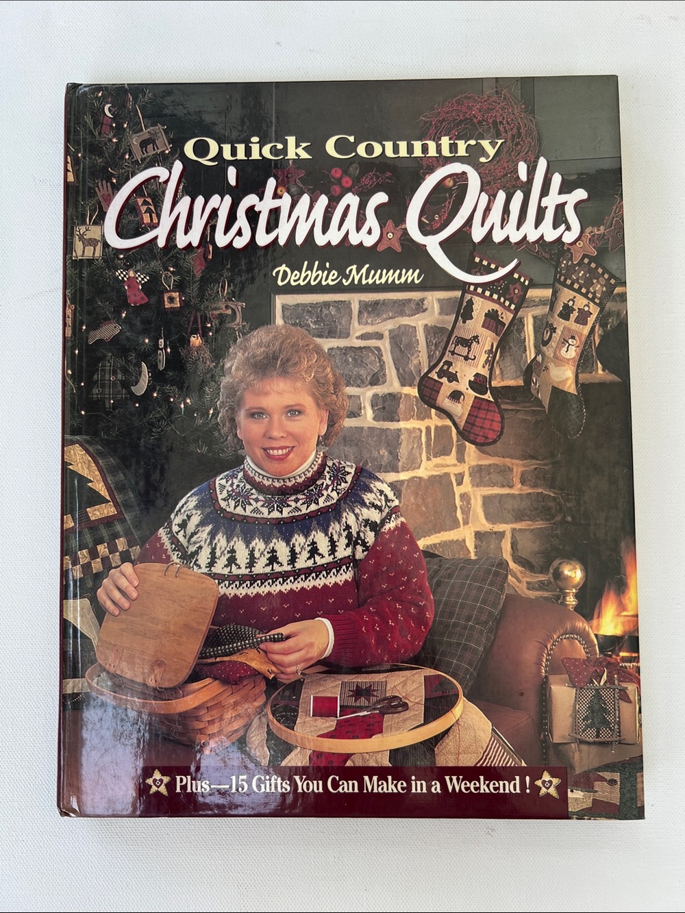 Quick Country Christmas Quilts by Debbie Mumm - Burgundy Cover